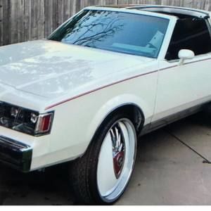 Meet your Posher, Marta